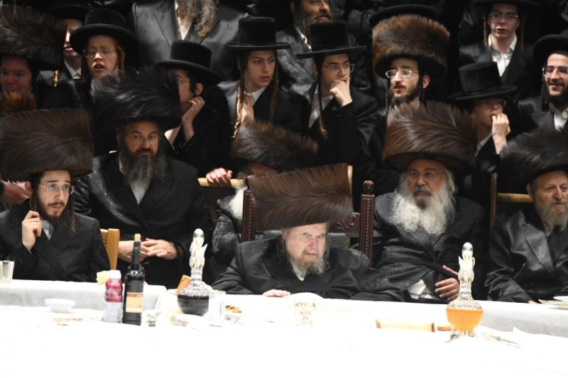 אנשיל בעק וא.מ.ש