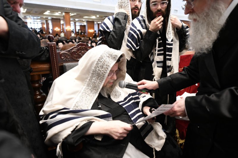 אנשיל בעק וא.מ.ש