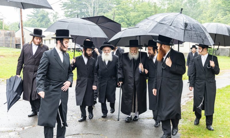 תיעוד מרומם: האדמו"ר מבאבוב ביקר במחנה 'שלווה' בקאנטרי