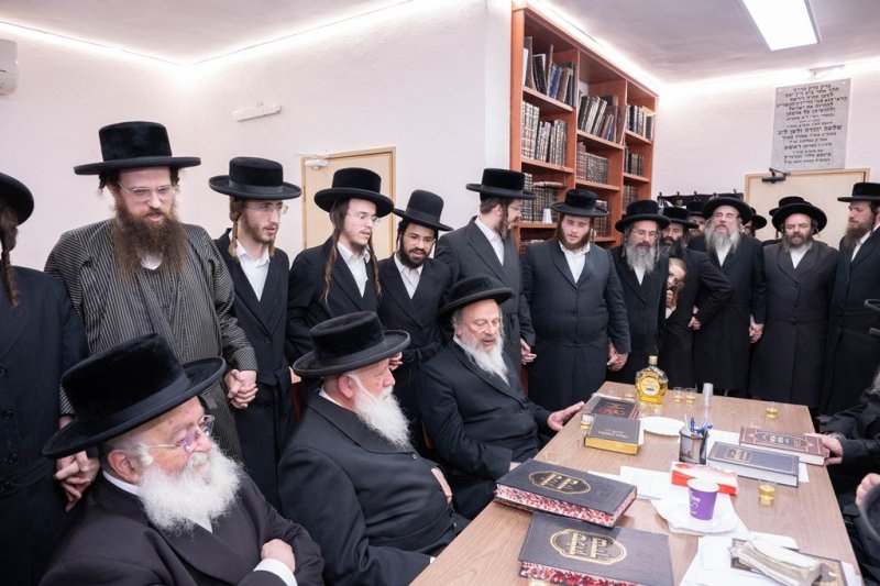 שלום קרויס