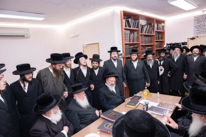 שלום קרויס