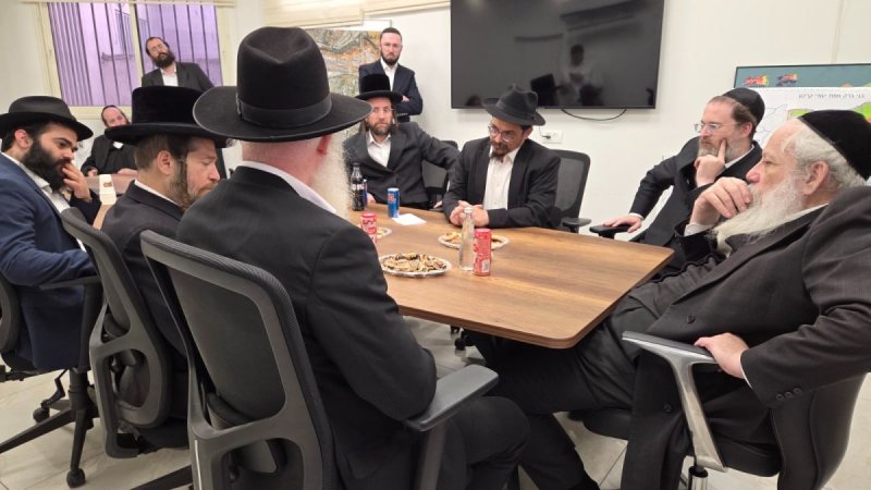 באדיבות המצלם