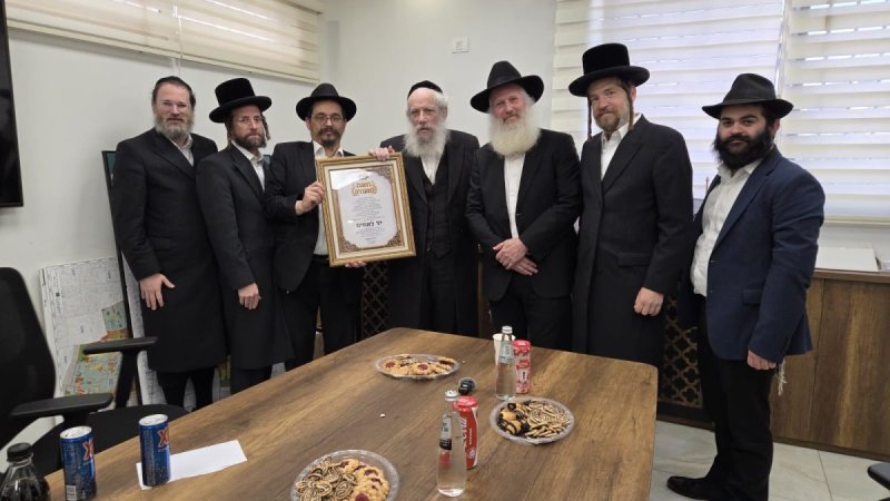 באדיבות המצלם