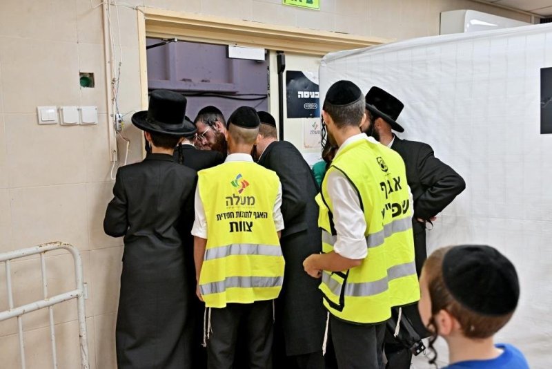 יהושע פרוכטר