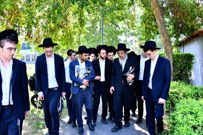 שוקי לרר