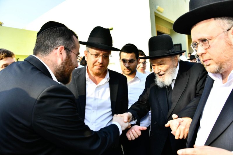 שוקי לרר