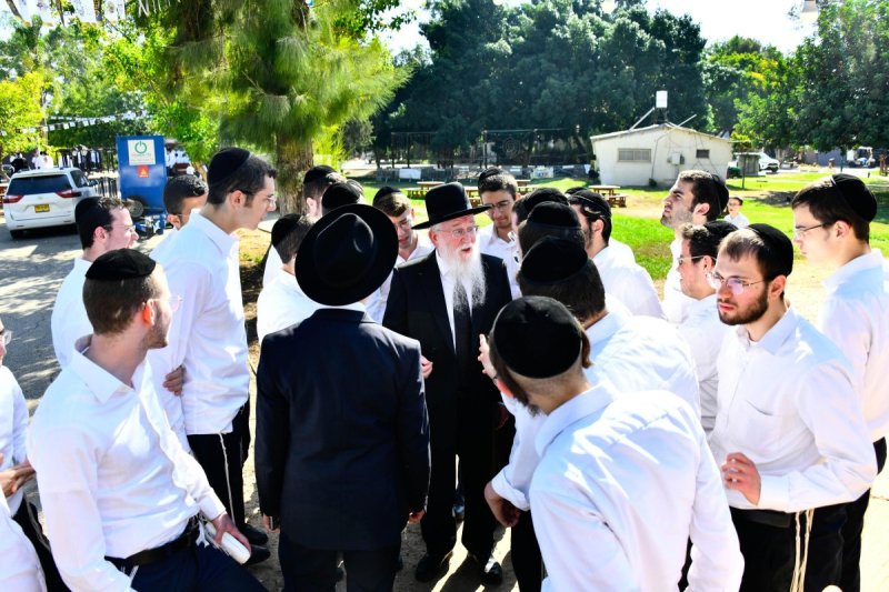 שוקי לרר