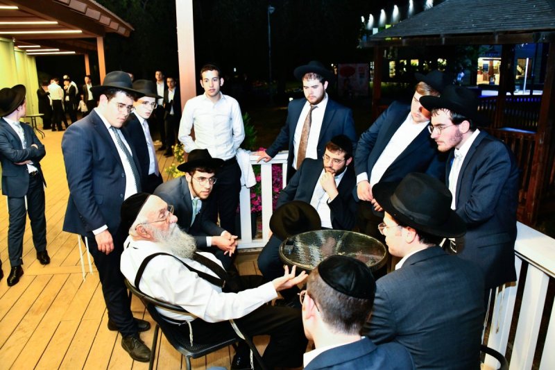 שוקי לרר