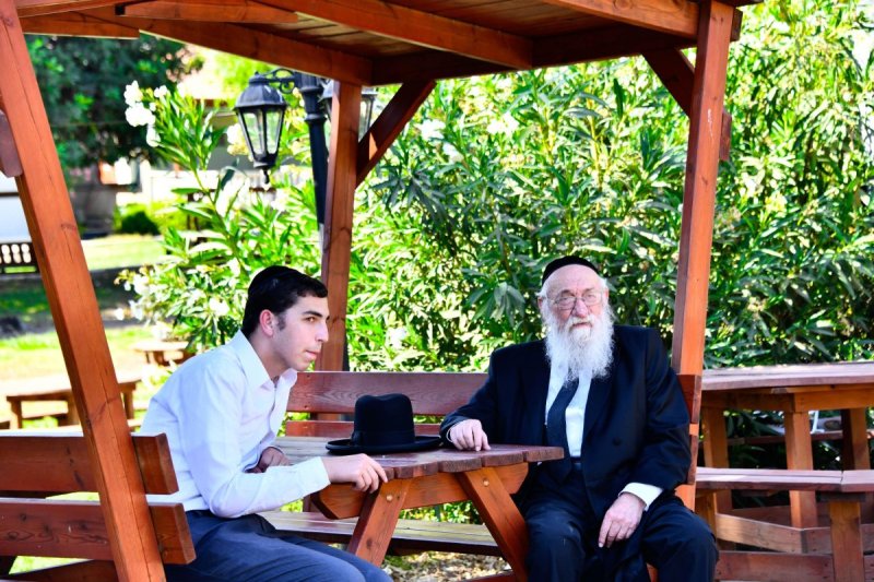 שוקי לרר