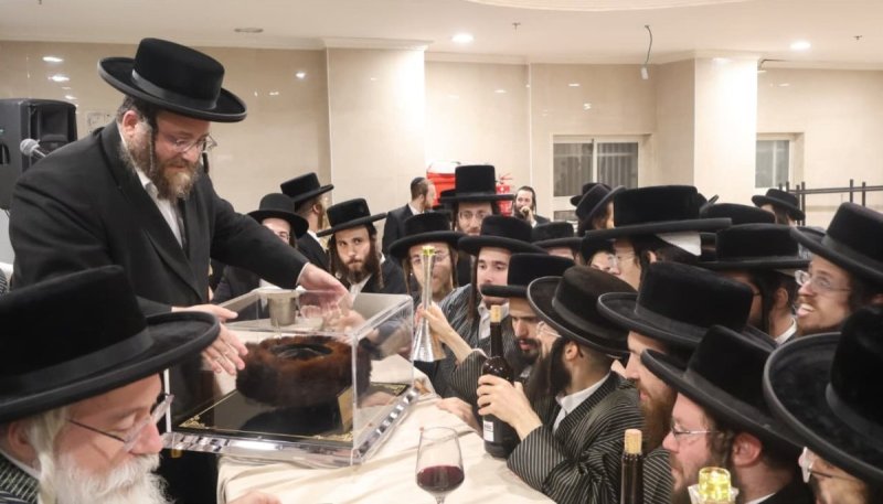 באדיבות המצלם