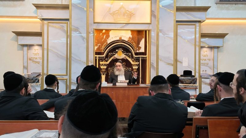 באדיבות המצלם