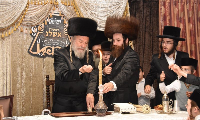 שבת התאחדות במירון: חסידי ואוהדי בית אשלג התכנסו בראשות האדמו"ר