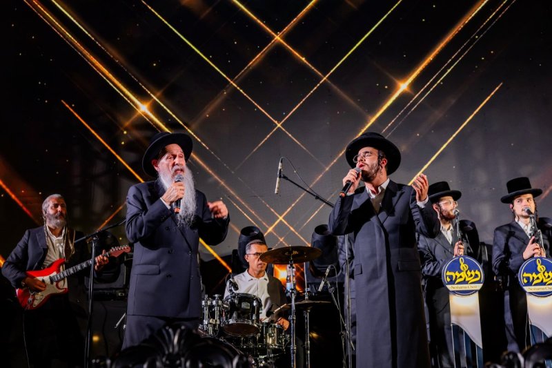 יעקב נחומי ומנדי טויטו