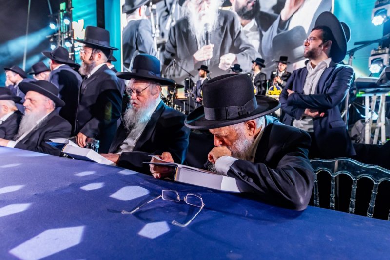 יעקב נחומי ומנדי טויטו