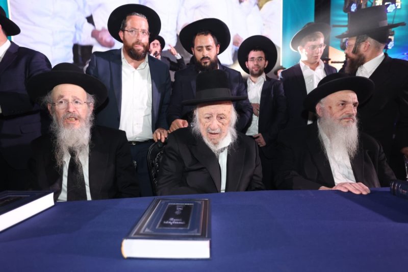יעקב נחומי ומנדי טויטו