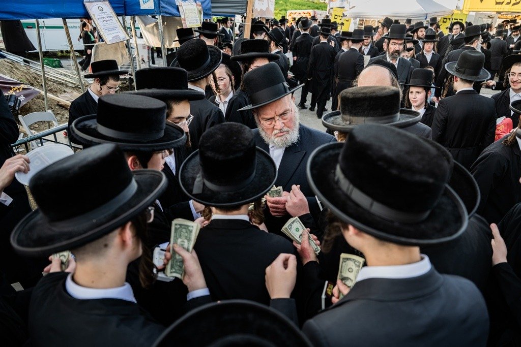 באדיבות המצלם