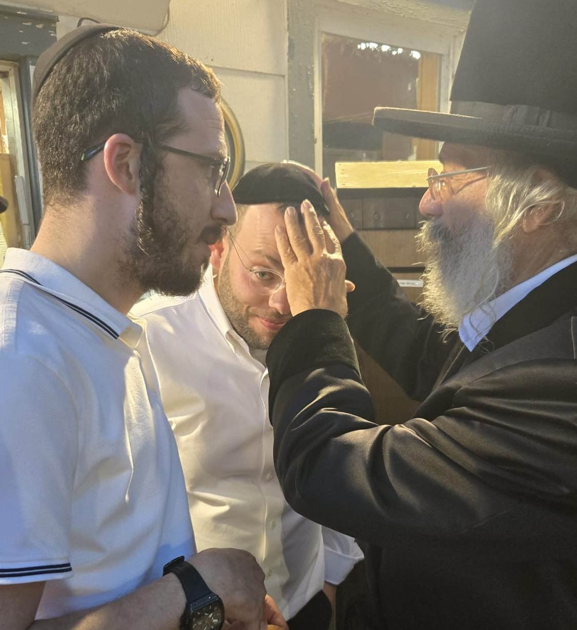 באדיבות המצלם