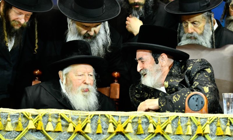 91 תמונות מהכינוס ההיסטורי 'מקדישי שמך' של חסידות ויז'ניץ