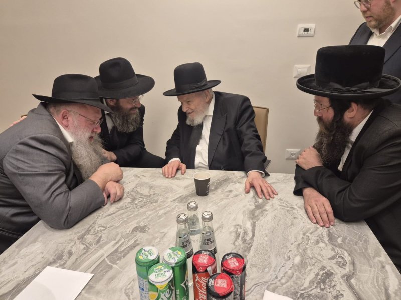 באדיבות המצלם