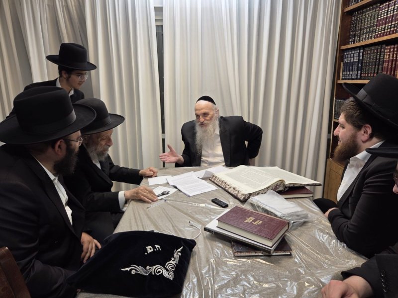 באדיבות המצלם