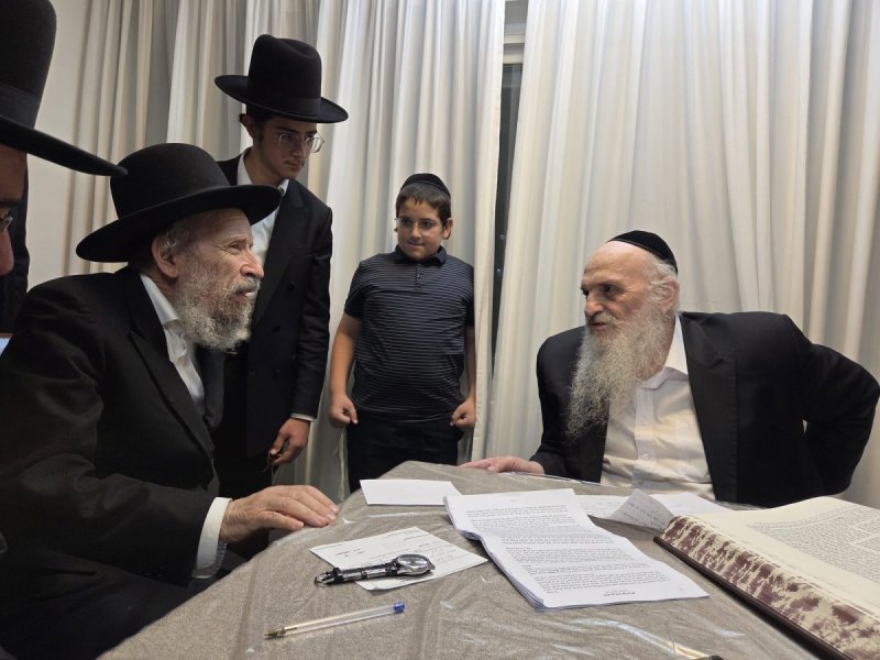 באדיבות המצלם