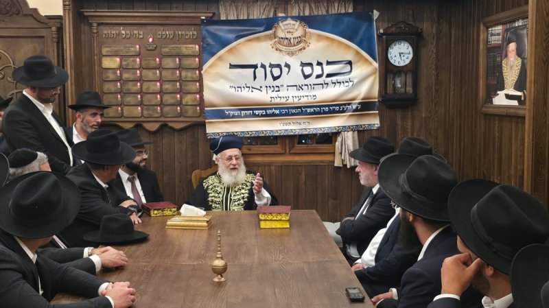 באדיבות המצלם
