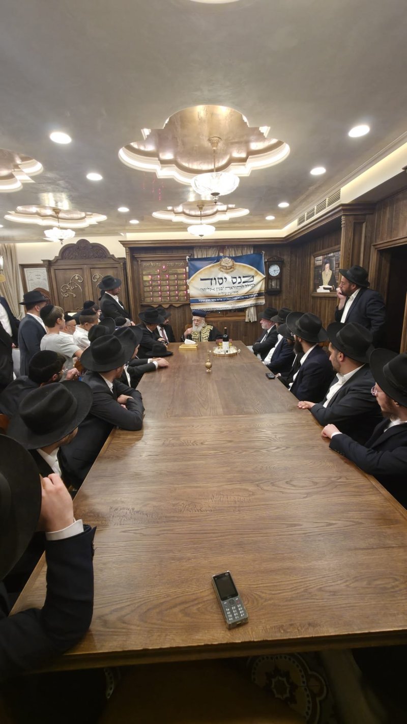 באדיבות המצלם