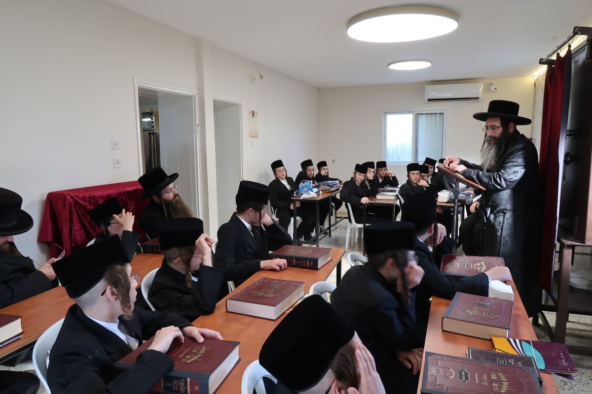 באדיבות המצלם