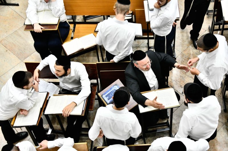 שוקי לרר