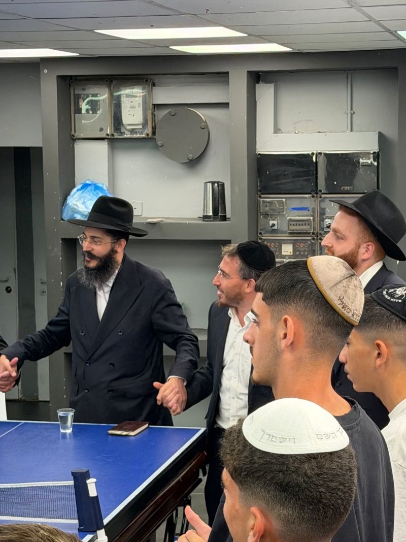 שניאור סגל