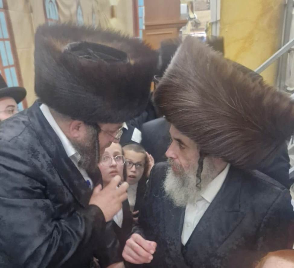 באדיבות המצלם