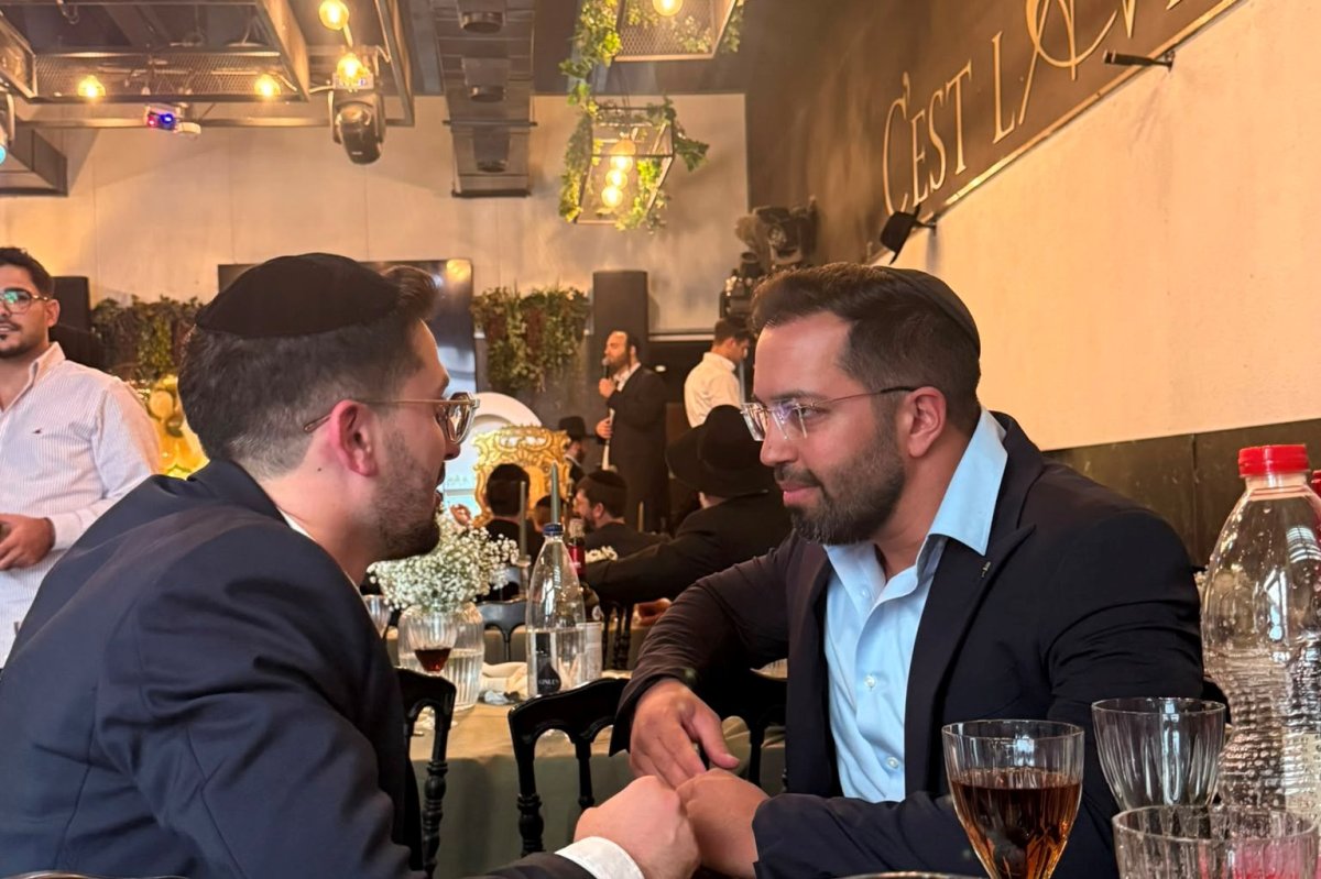 באדיבות המצלם