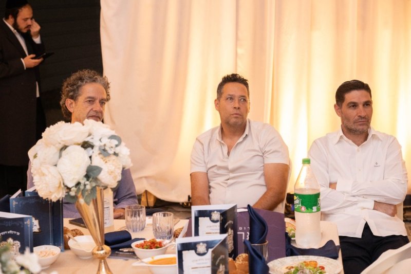 שלום קרויס