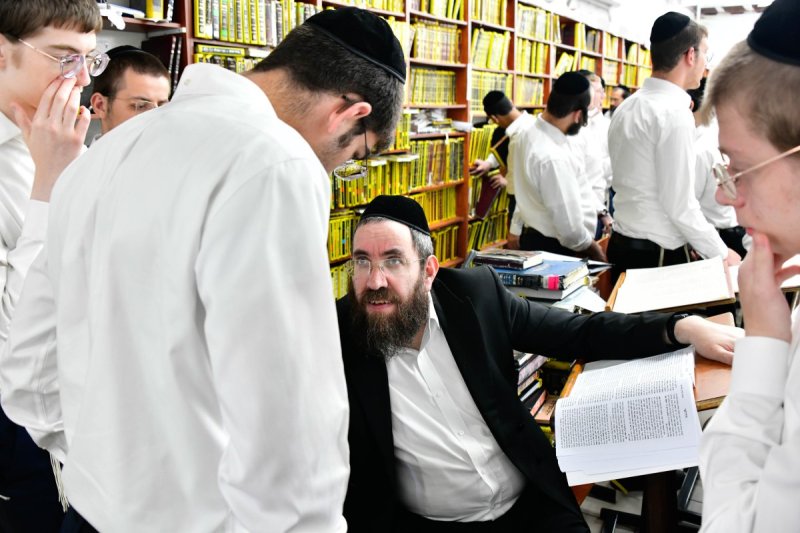 שוקי לרר