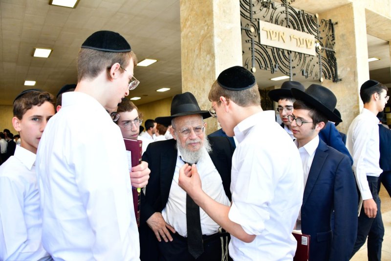 שוקי לרר