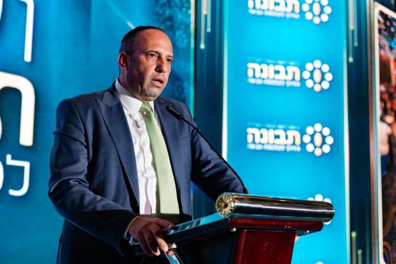 חיים טויטו / הפקה: אקטיבר הפקות
