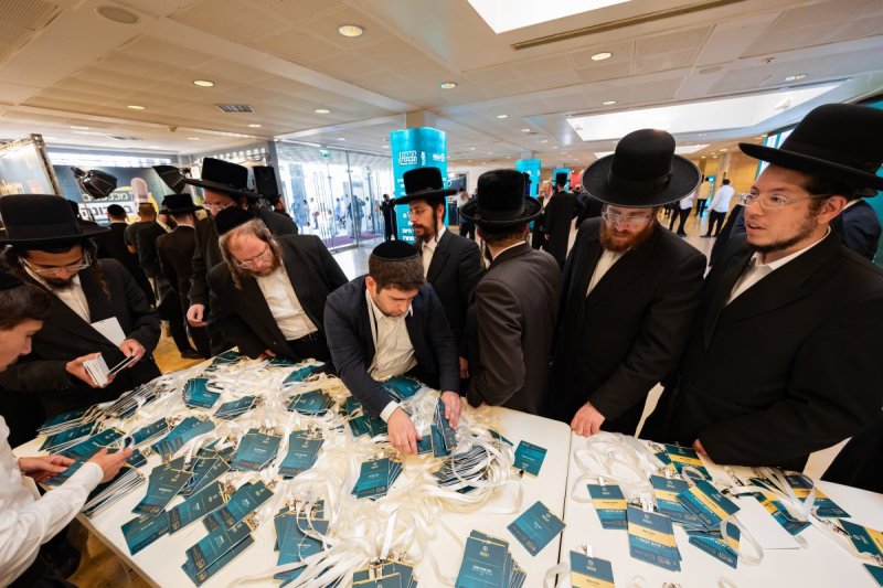 חיים טויטו / הפקה: אקטיבר הפקות