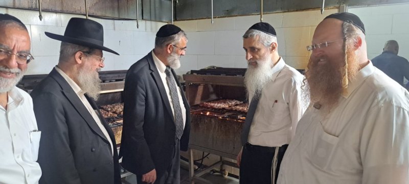 באדיבות המצלם