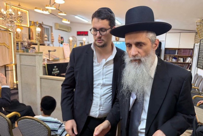 באדיבות המצלם