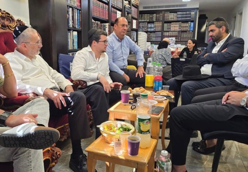 באדיבות המצלם