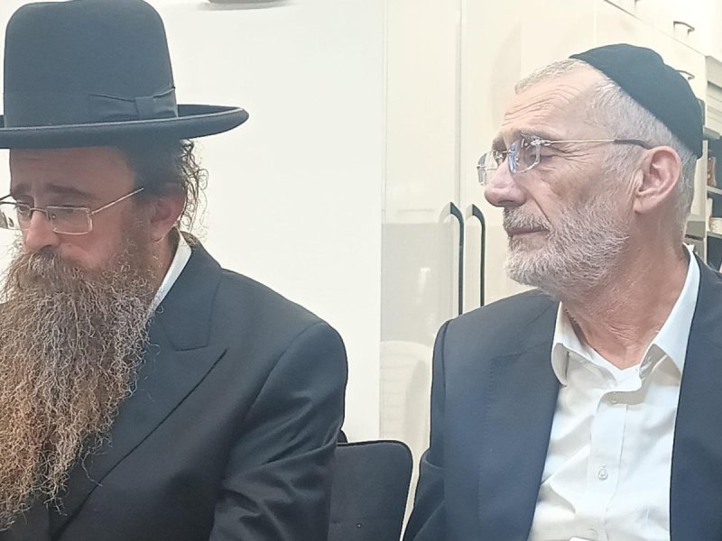 באדיבות המצלם