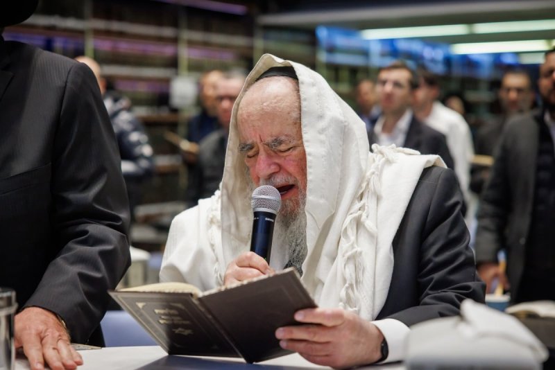 דניאל נפוסי ומאיר זלזניק
