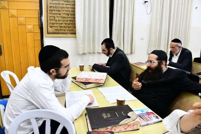 שוקי לרר