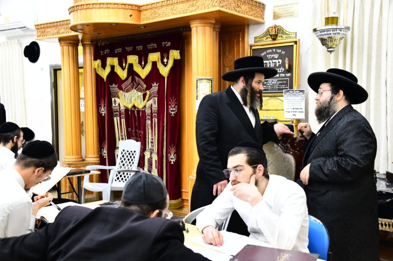 שוקי לרר