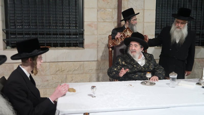 באדיבות המצלם