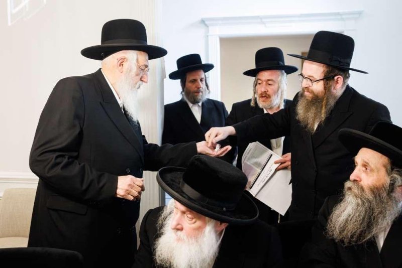 באדיבות המצלם
