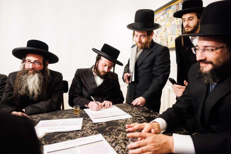 באדיבות המצלם