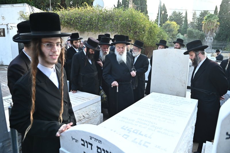 שוקי לרר