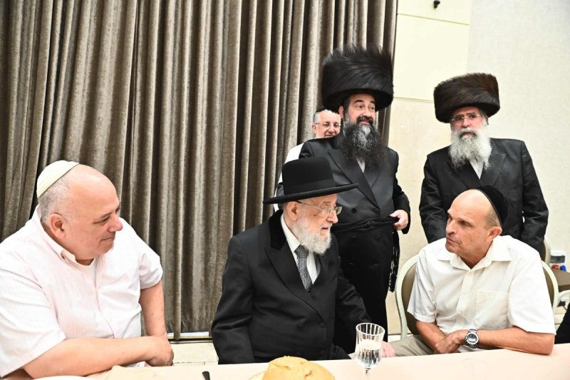 שוקי לרר