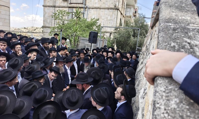 נתרפאה המשפחה: אחרי מסע הלוויית הגר"א פרידמן זצ"ל; נולד נכד